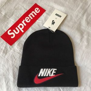 supreme x nike beanie